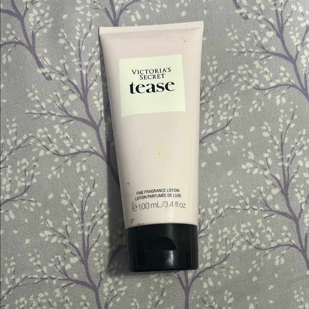 Victoria's Secret Tease Fine Fragrance Lotion - Pink and Black